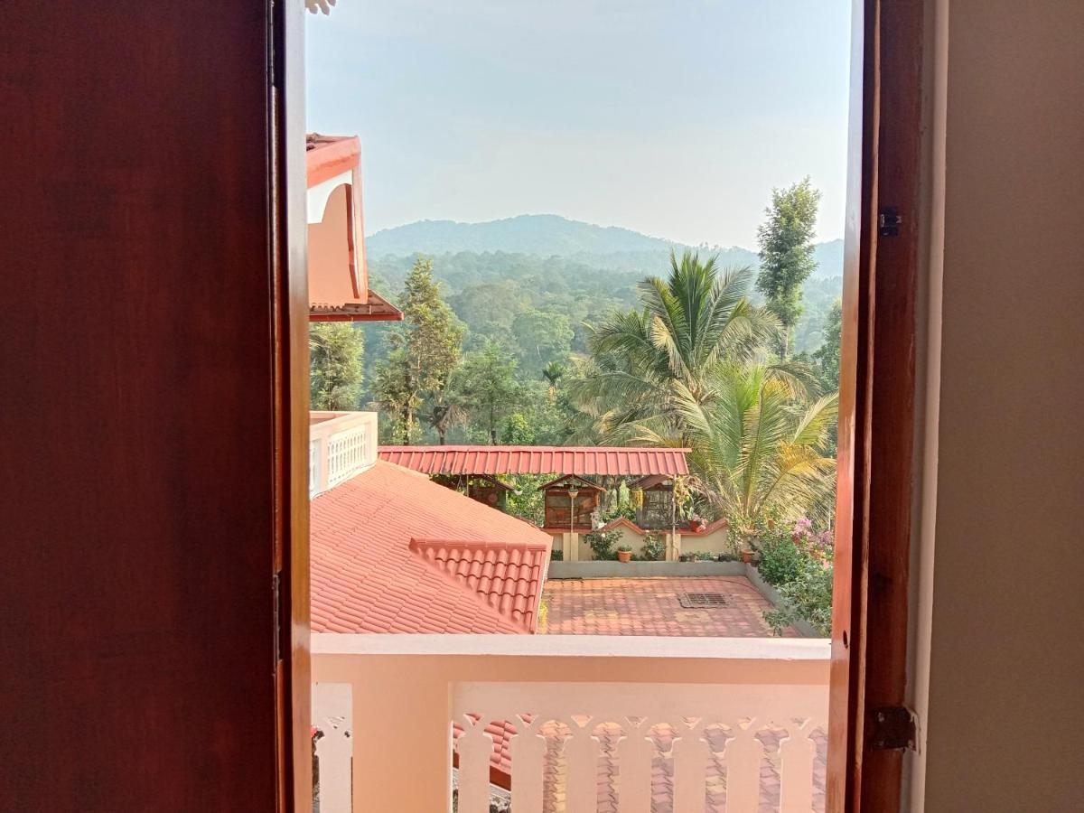 Shivalaya Homestay, Madikeri Siddāpur Exteriér fotografie