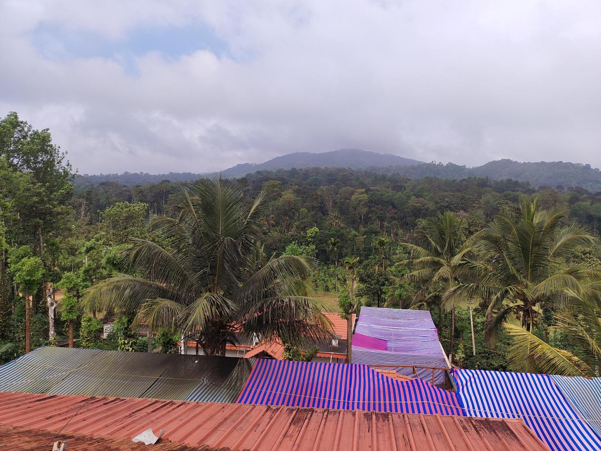 Shivalaya Homestay, Madikeri Siddāpur Exteriér fotografie