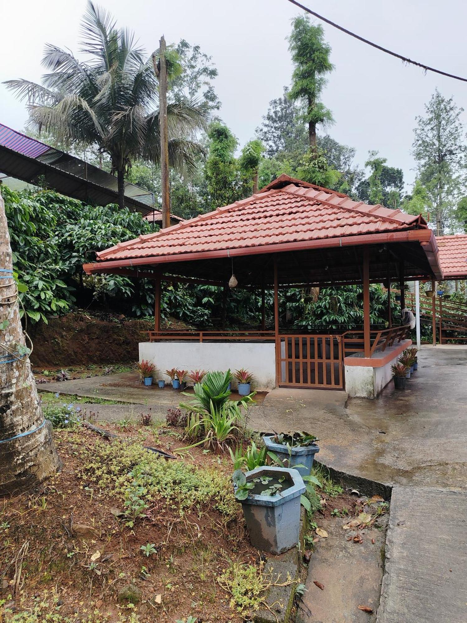Shivalaya Homestay, Madikeri Siddāpur Exteriér fotografie